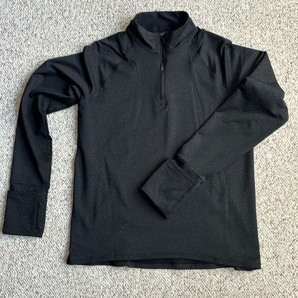 Athleta Whistler Half Zip like new!